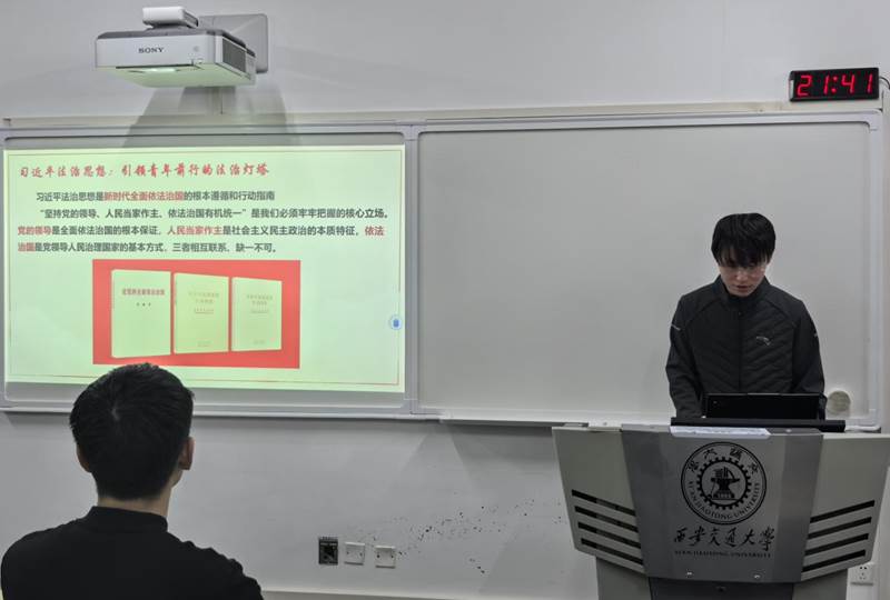 f74b92652e9f3b19465ffa04269ba649